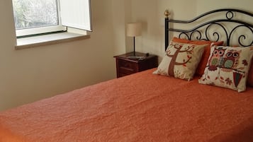 Soundproofing, free WiFi, bed sheets, wheelchair access