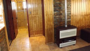 Standard Cabin, 2 Bedrooms, Private Bathroom, Courtyard View | Living area | 42-inch LED TV with cable channels, TV - Cabañas Pulegan (Porvenir)