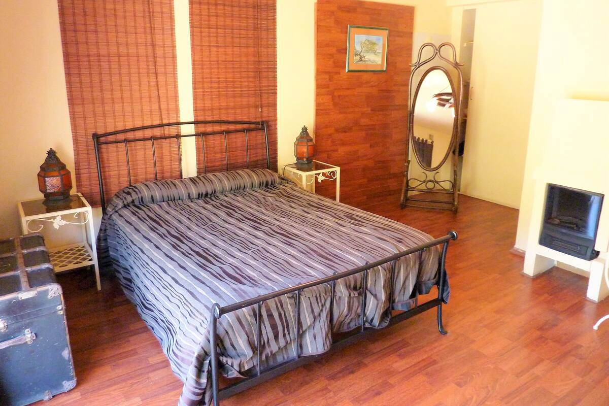 Comfort Suite | Desk, cribs/infant beds, rollaway beds (surcharge), WiFi (free)