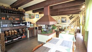 Breakfast buffet - Acropole Asco (Asco)