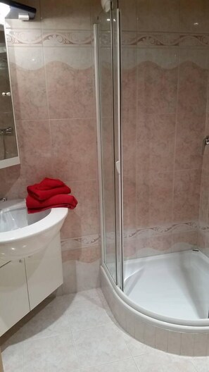 Apartment, 3 Bedrooms, Balcony (3 Bathrooms) | Bathroom - Luxury Flat in Saanenmöser (Saanen)