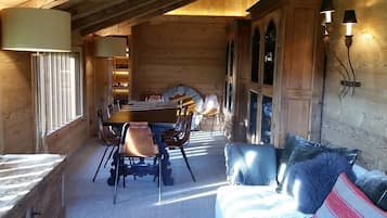 In-room dining