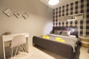 Apartamento conforto, 1 quarto (Krawiecka 3 Street no 91) | Escrivaninha, ferros/tábuas de passar roupa, Wi-Fi de cortesia