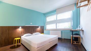 In-room safe, free WiFi