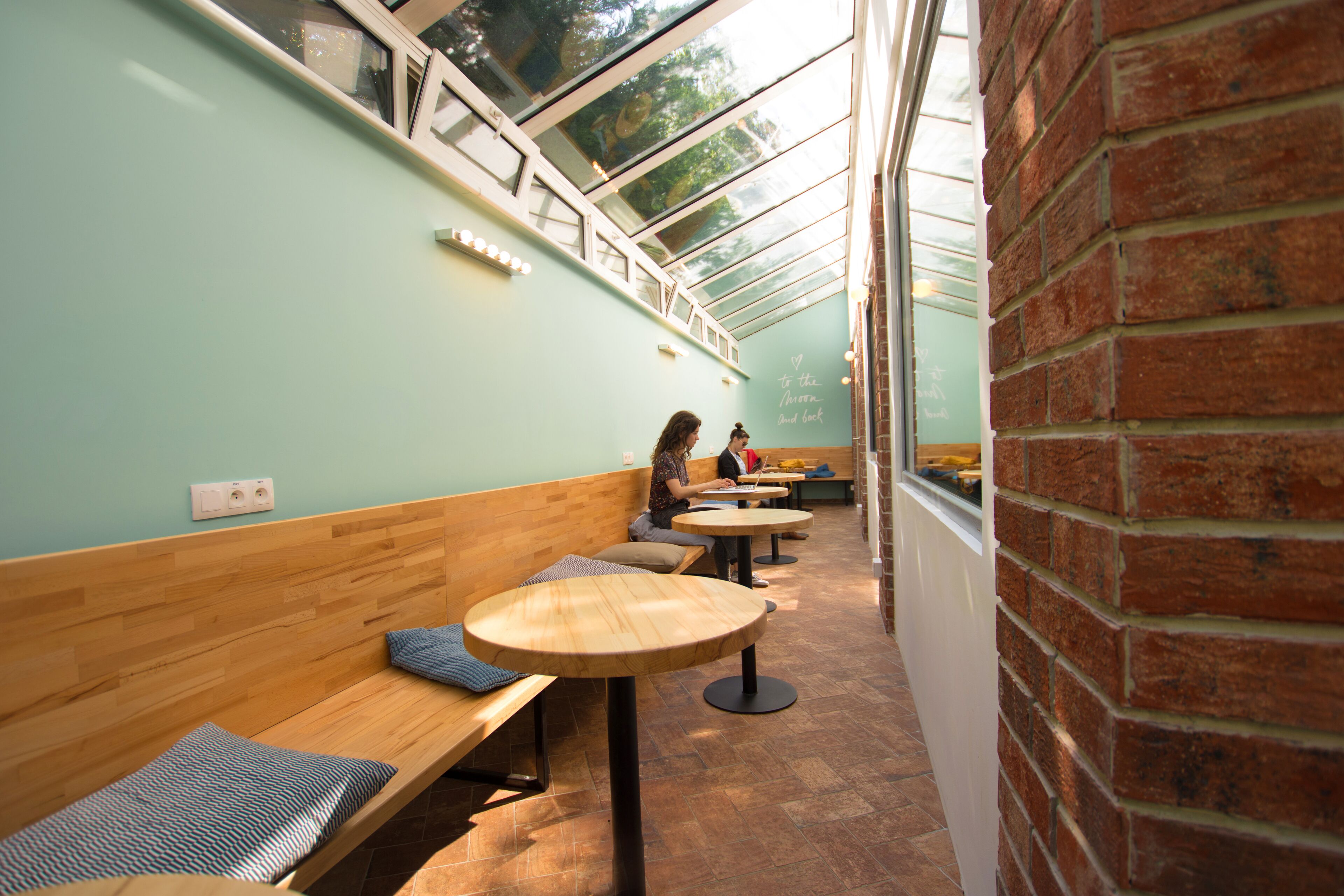 Khu tiếp khách ở sảnh