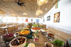 Gratis morgenmadsbuffet hver dag