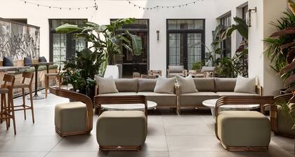 Kimpton La Peer Hotel by IHG