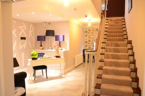 Interior entrance - The Lawrence (Athboy)