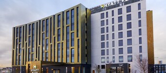 Hyatt Place Melbourne, Essendon Fields