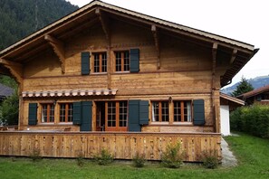 Exterior - Sweet and Modern Chalet (Lauenen)