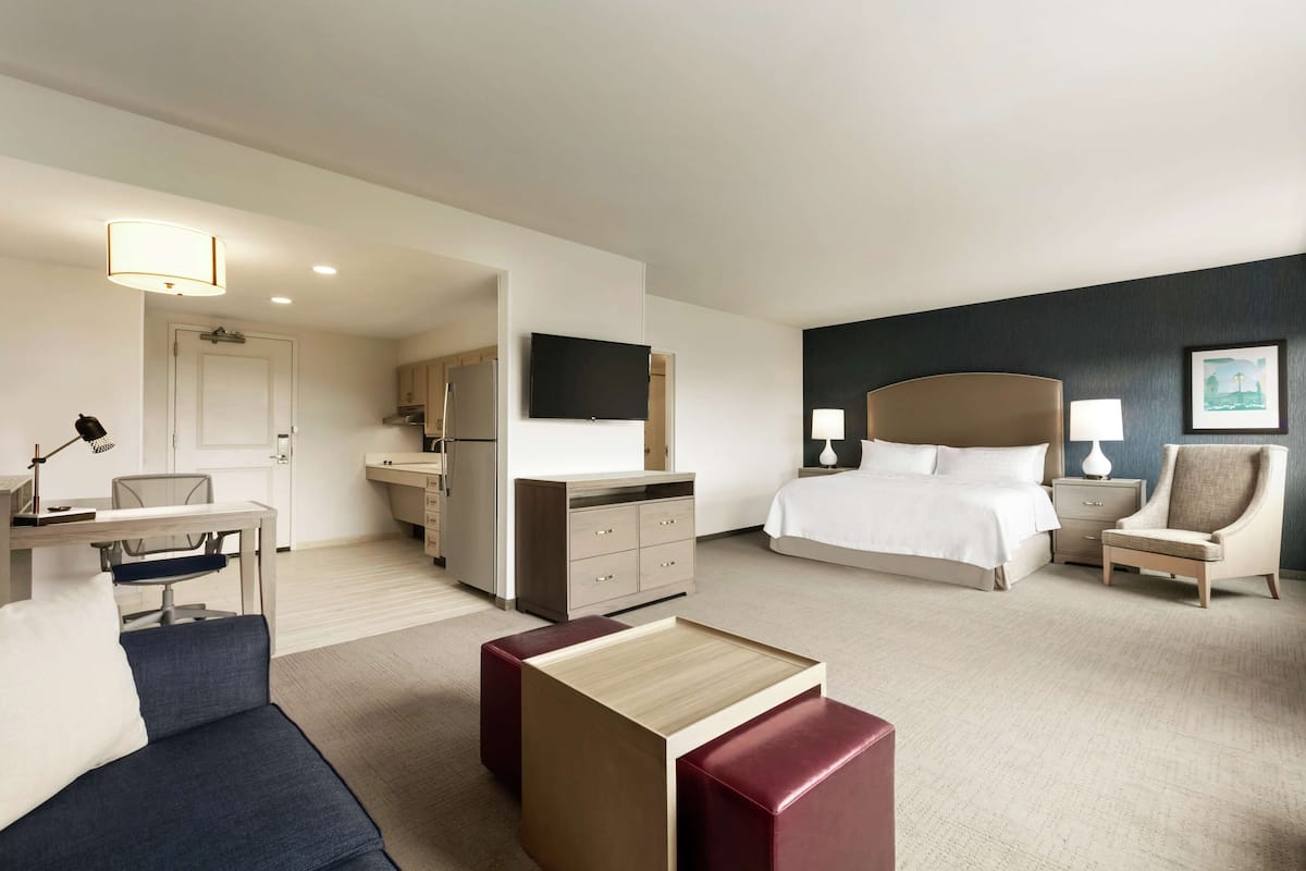 In-room safe, desk, laptop workspace, blackout drapes