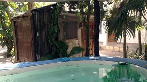 Outdoor pool - Hotel Tulum Iguanas (Tulum)