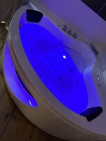 Signature Double Room, 1 Queen Bed, Jetted Tub, Garden Area | Bathroom | Shower, free toiletries, hair dryer, bathrobes