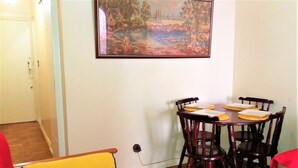 Apartemen, 1 kamar tidur | Ruang keluarga