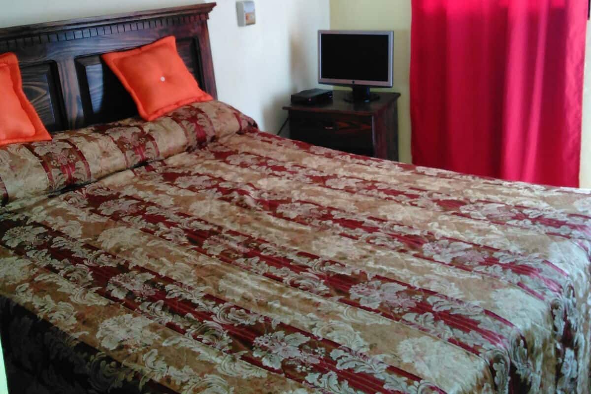 Rollaway beds, free WiFi