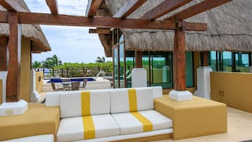 Penthouse de lujo, 2 habitaciones, vista a la ciudad | Áreas de la propiedad