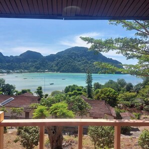 Bungalow, 1 Tempat Tidur Double, pemandangan laut (Hillside) | Teras/patio