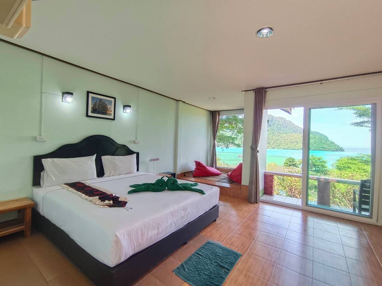 Bungalow, 1 lit double, vue mer (Hillside) | Minibar, chambres insonorisées, Wi-Fi gratuit, draps fournis