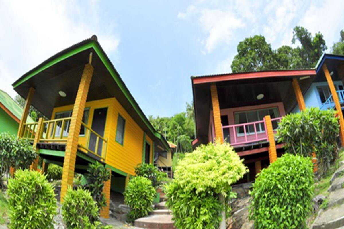 Hillside Bungalow, Sea View | Exterior