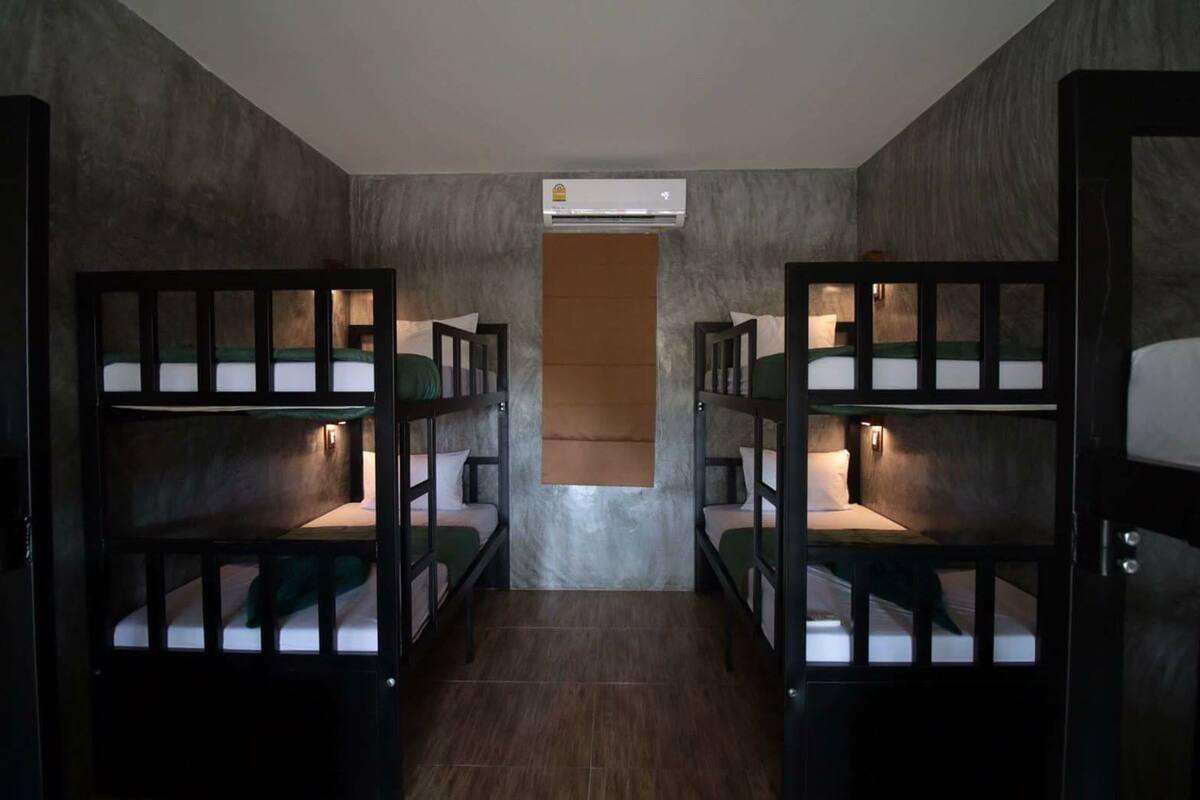 Mixed Dormitory with Shared Bathroom  | In-room safe, WiFi (free), bed sheets