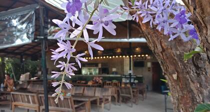 Blanco Hostel at Lanta