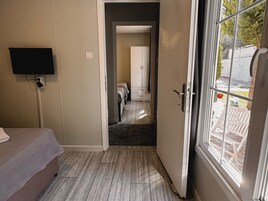 Quarto | Roupas de cama premium, frigobar, Wi-Fi de cortesia, roupa de cama