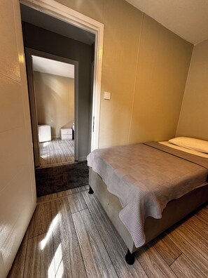 Room | Premium bedding, minibar, free WiFi, bed sheets - Ali Baba Butik Otel (Marmara)