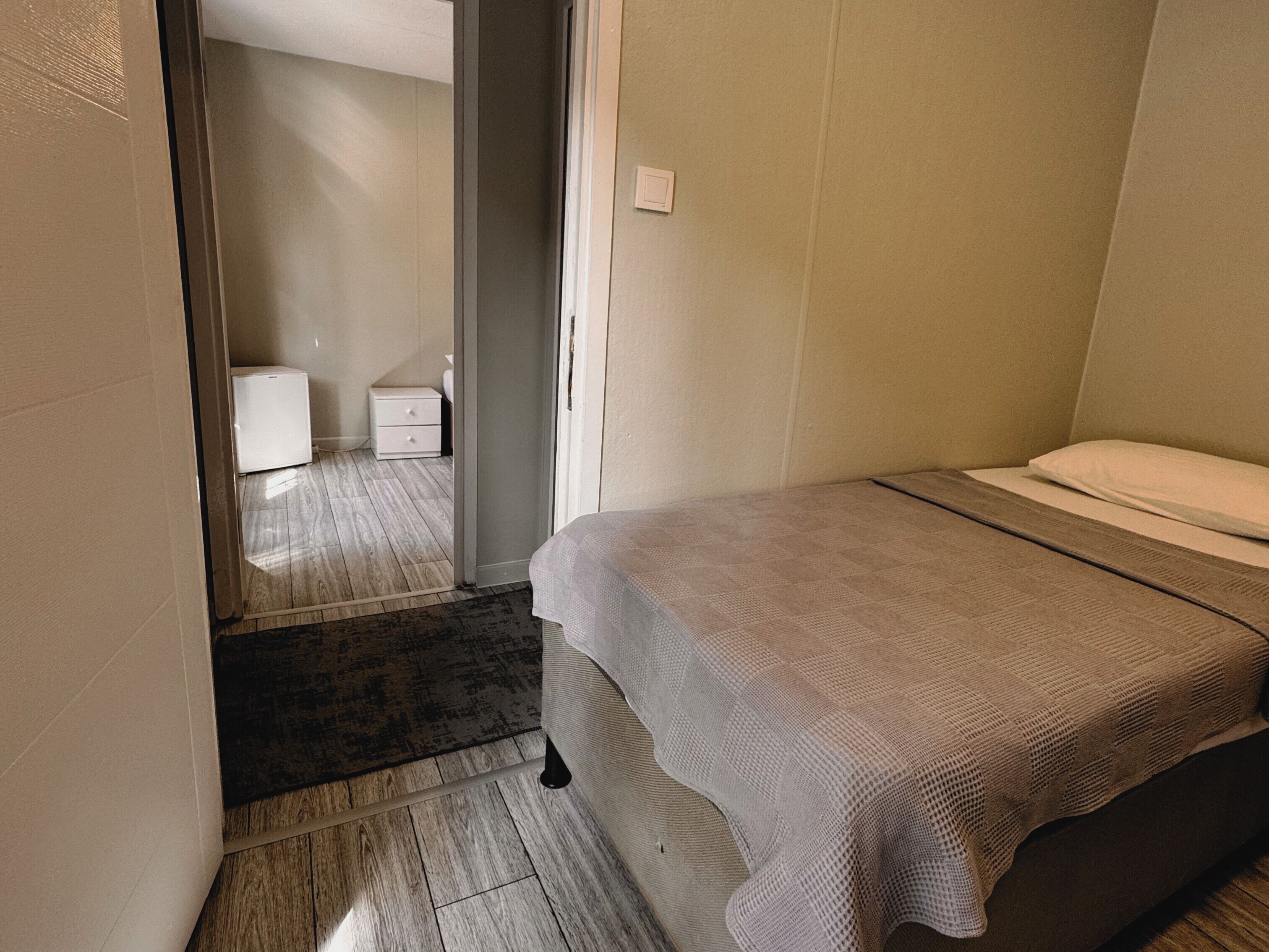 Room | Premium bedding, minibar, free WiFi, bed sheets