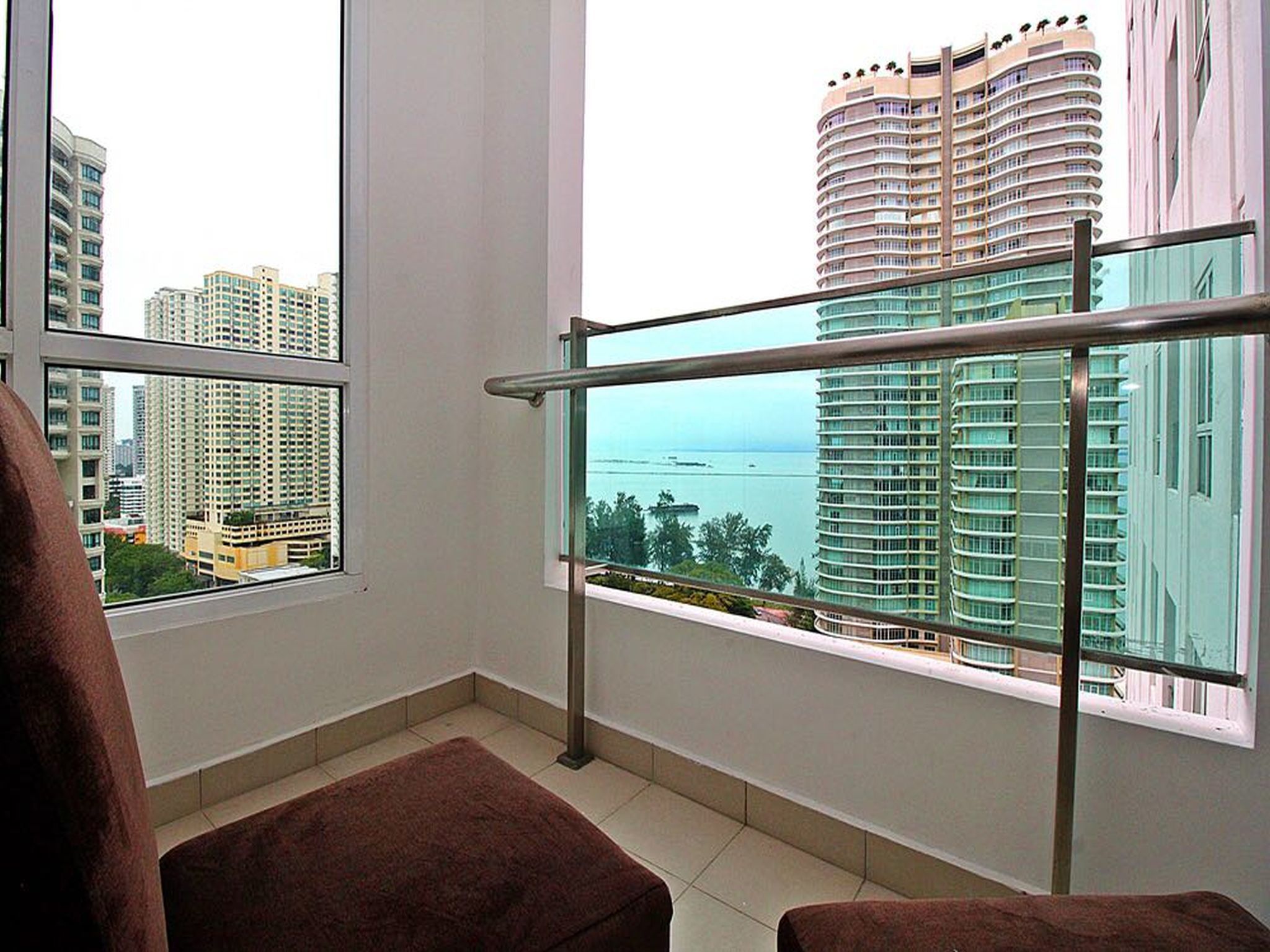 Mansion Ones Luxury Studio Type C | Balcony