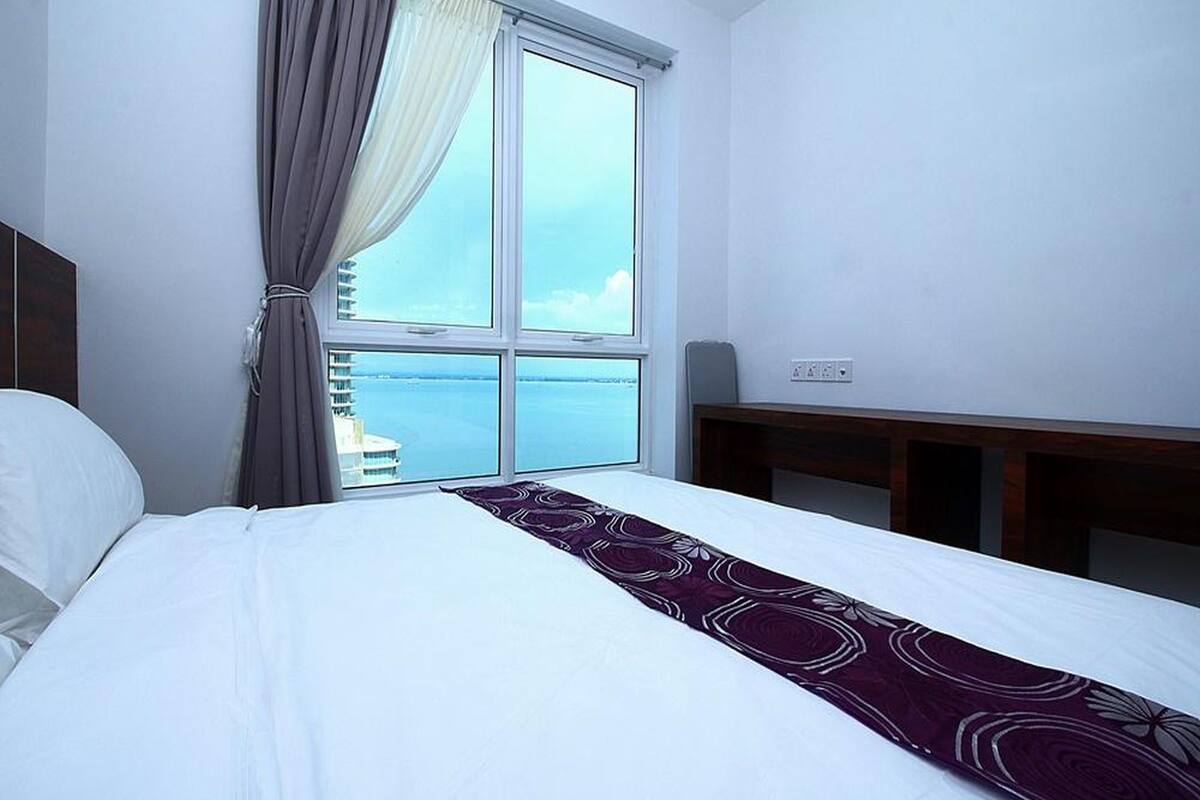 Mansion One Serviced Apartment Seaview Type B | Iron/ironing board, free WiFi, wheelchair access