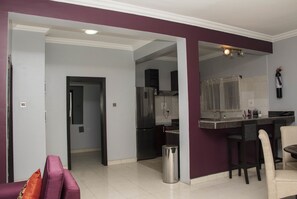 Standard Apartment, 2 Bedrooms | In-room dining