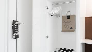 Room (Lovely) | Premium bedding, in-room safe, desk, laptop workspace