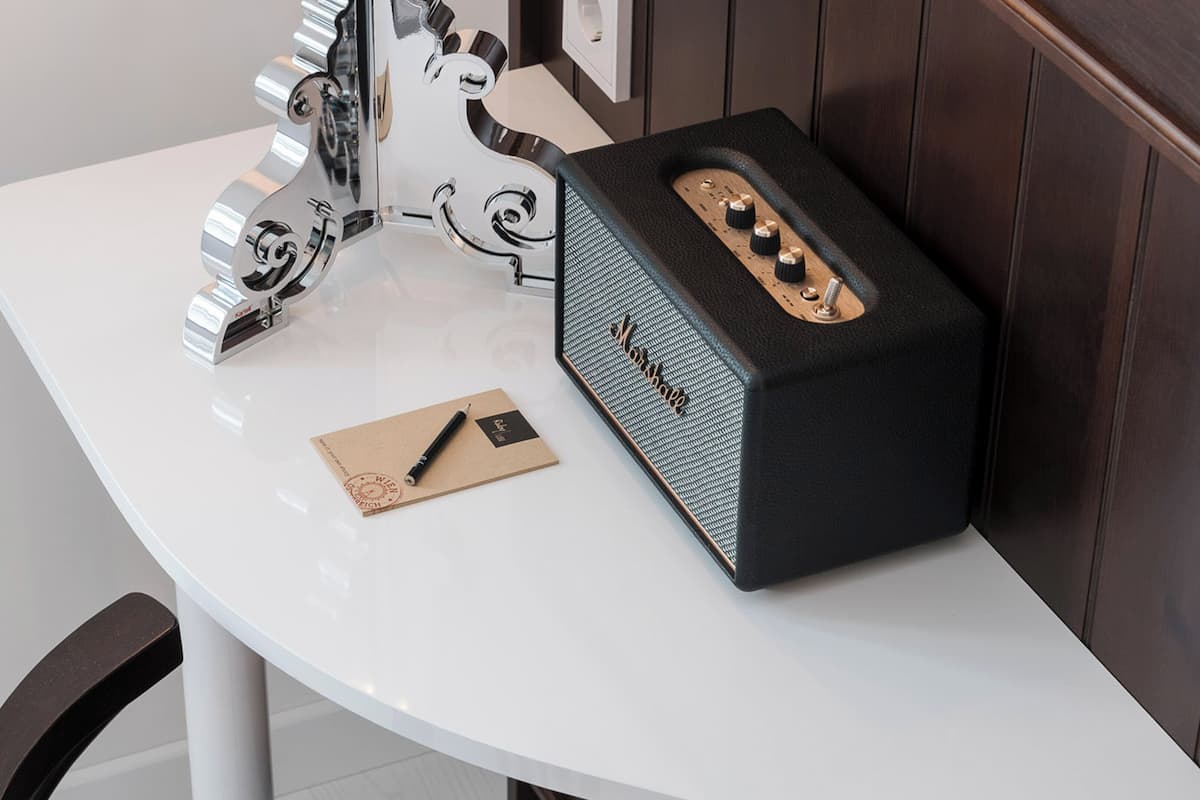 Premium bedding, in-room safe, individually decorated