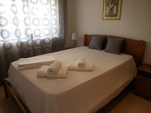 Appartement, 2 chambres, rez-de-chaussée