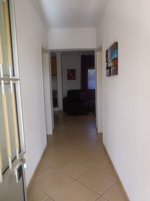 Appartement, 2 chambres, rez-de-chaussée