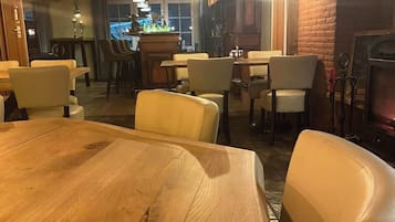 Daily buffet breakfast (EUR 11.50 per person)