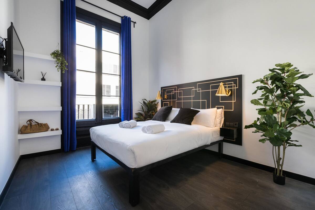 In-room safe, blackout drapes, iron/ironing board, WiFi (free)