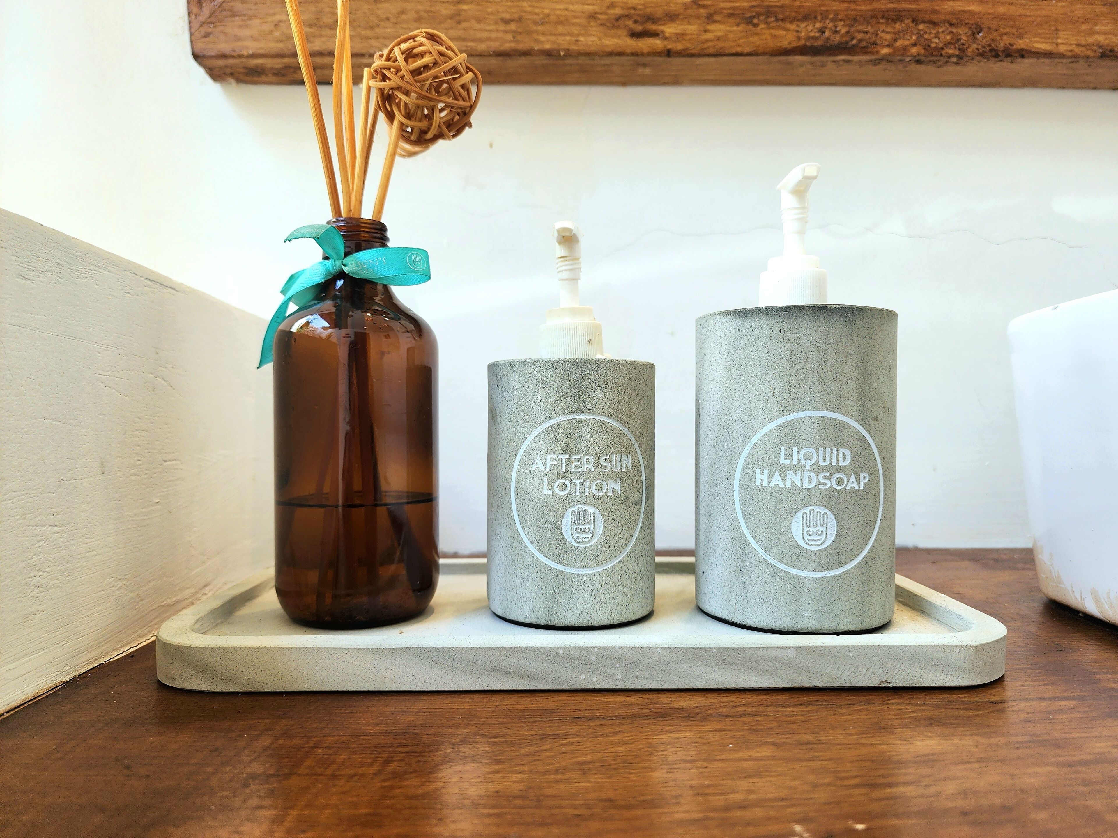 julu suite | bathroom | shower, free toiletries, hair dryer, bathrobes