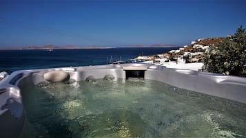 Suite (Polymneia) | Vue sur la plage/lâocĂ©an