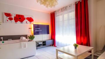 Superior Apartment, Ensuite, Garden View (Cosy loft) | Lounge