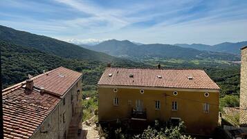 Vue sur les montagnes