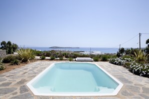 Grand Villa, 4 Bedrooms