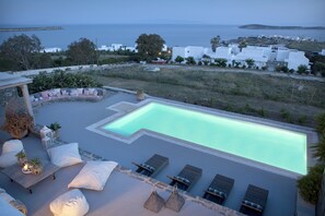 Deluxe villa, 4 slaapkamers, privézwembad | Geluiddichte muren, een strijkplank/strijkijzer, gratis babybedden