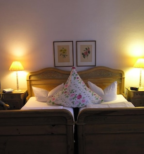 Individually decorated, soundproofing, iron/ironing board, free WiFi