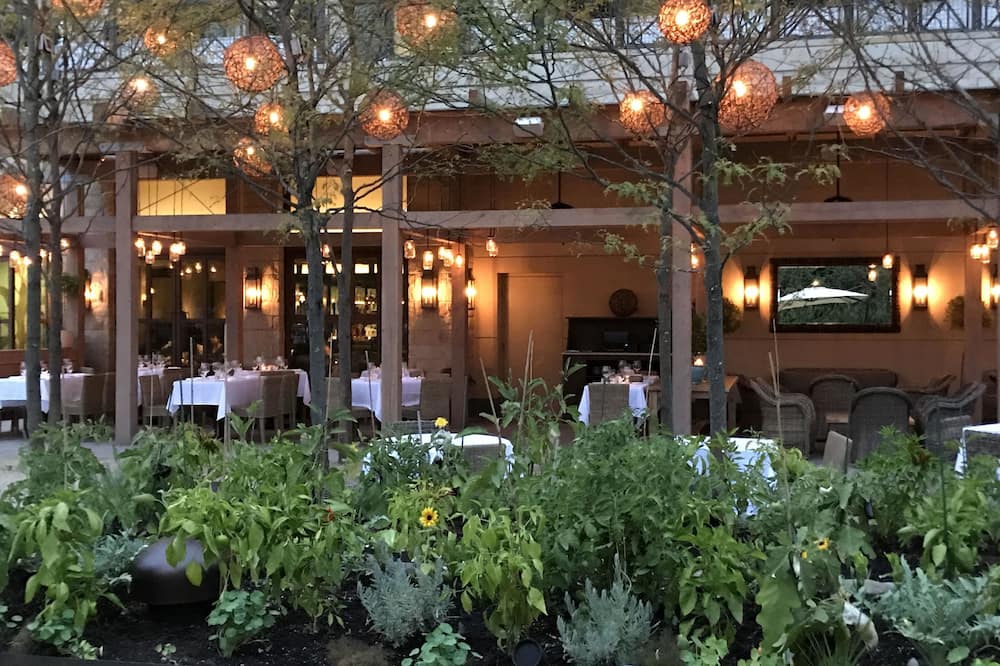 Delamar West Hartford