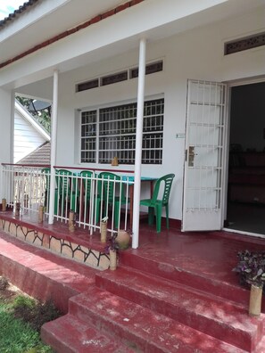 Entrada de la propiedad