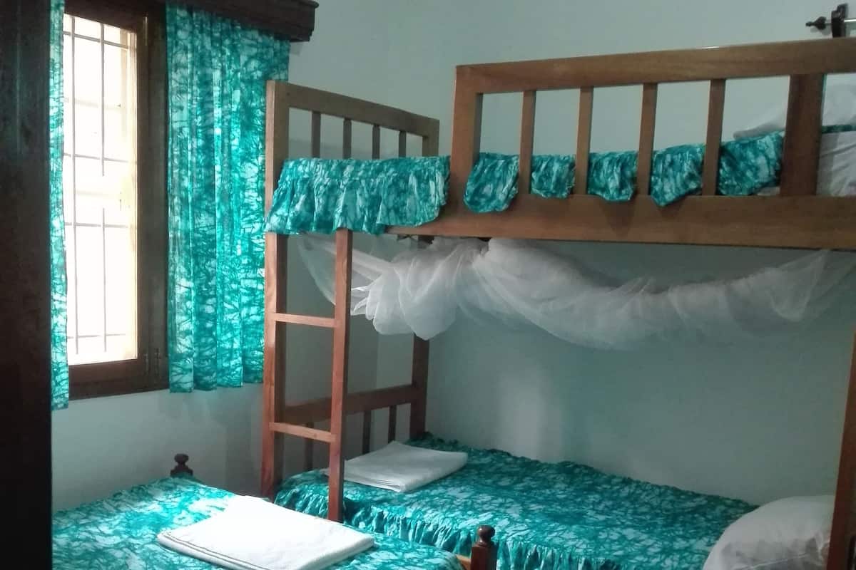 Room | 1 bedroom, iron/ironing board