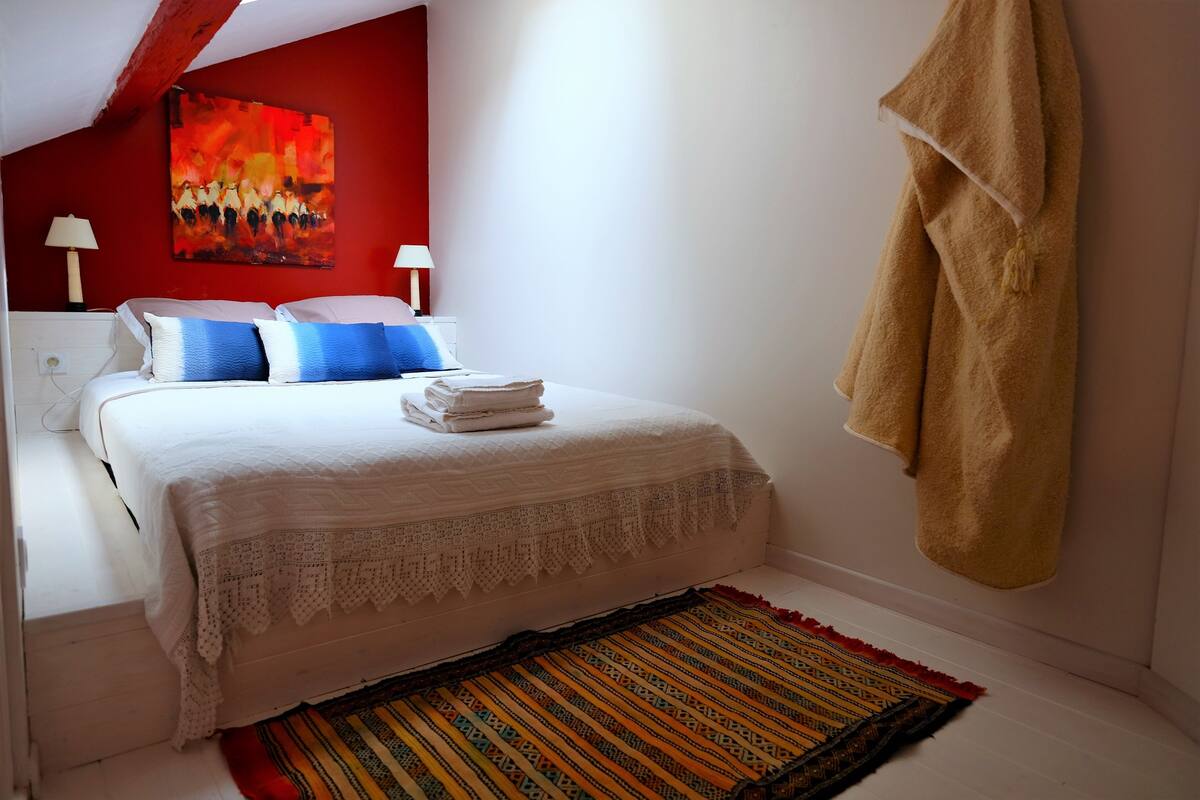 Superior Triple Room, Non Smoking (Suite Voyage) | Individually decorated, individually furnished, blackout curtains