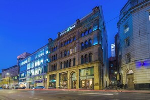 Property entrance - Motel One Manchester-Royal Exchange (Manchester)