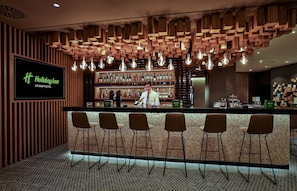 Bar (di hartanah)